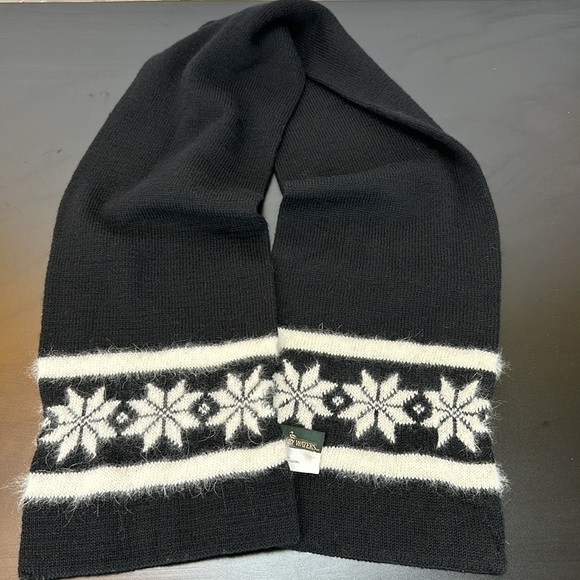 Vintage Boundary Waters 100% Wool Scarf Black and White - Picture 7 of 7